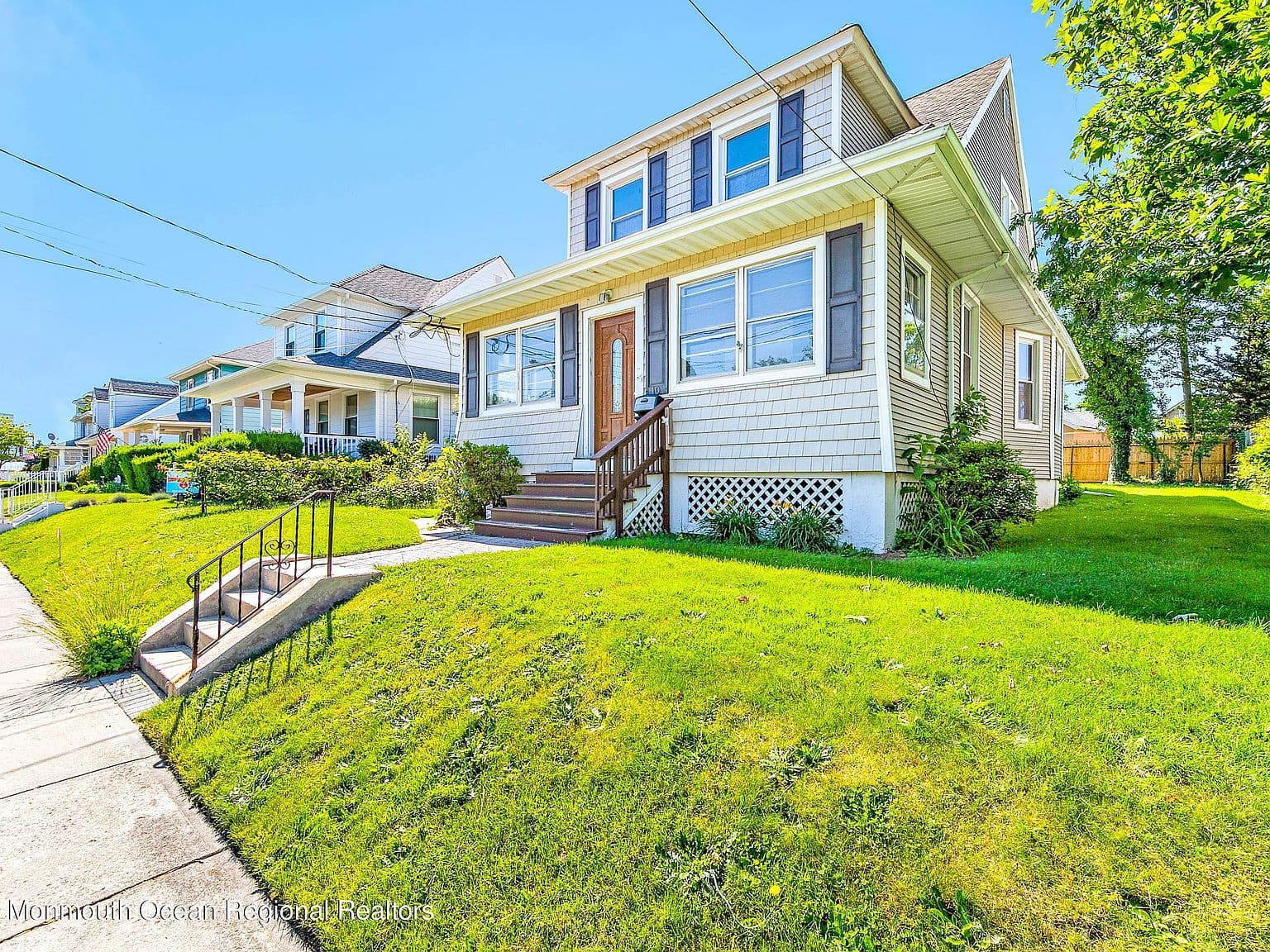 Home built by ERS Better Homes at 10 ARTHUR AVE