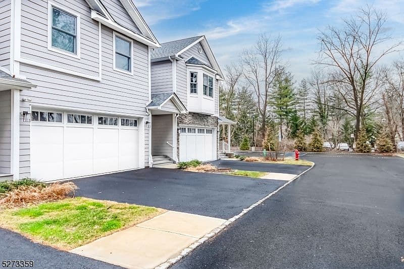 Home built by Elbaum Homes at 165 RIDGEDALE AVE
