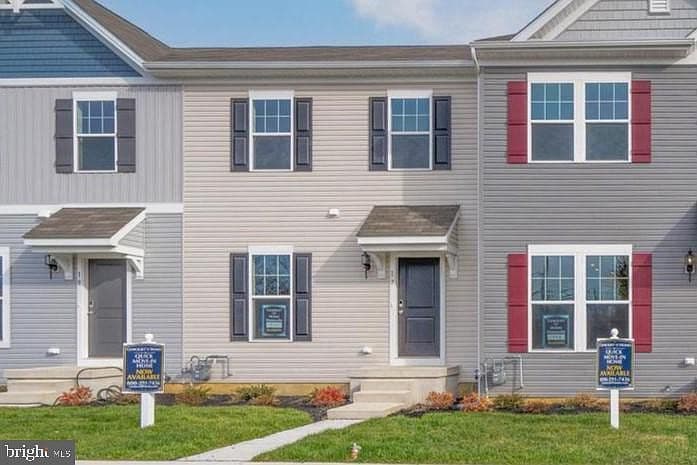 Home built by Gemcraft Homes at 28 WHITAKER CT