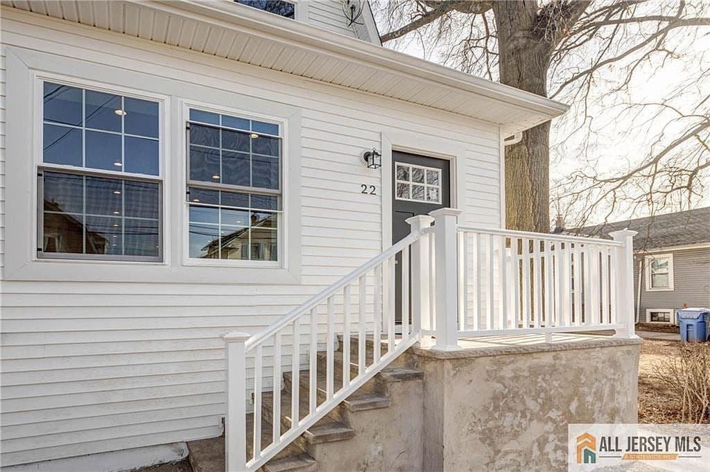 Home built by Gulberg Builders at 22 3RD ST
