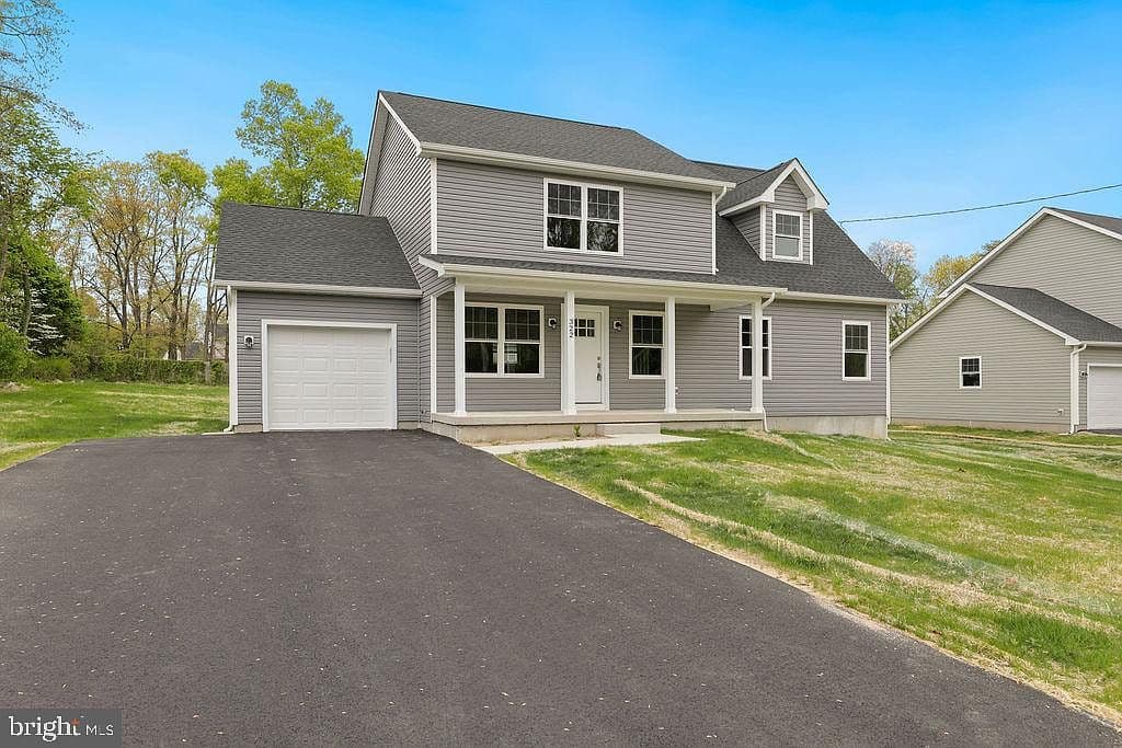 Home built by RCM Builders at 322 MYRTLE AVE