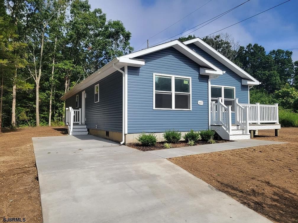 Home built by Shore Modular at 211 CHALFONTE AVE