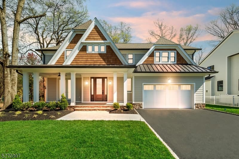 Home built by Villane Building & Development at 883 NEW ENGLAND DR