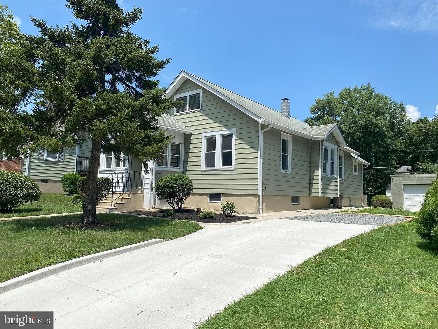Home built by Olive Homes at 123 S HAVILAND AVE