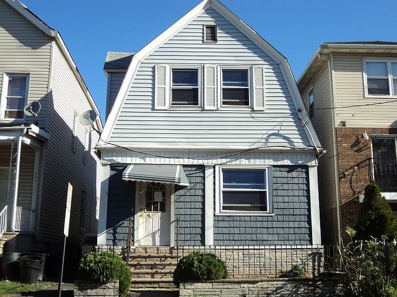 Home built by Olive Homes at 933 OLIVE ST