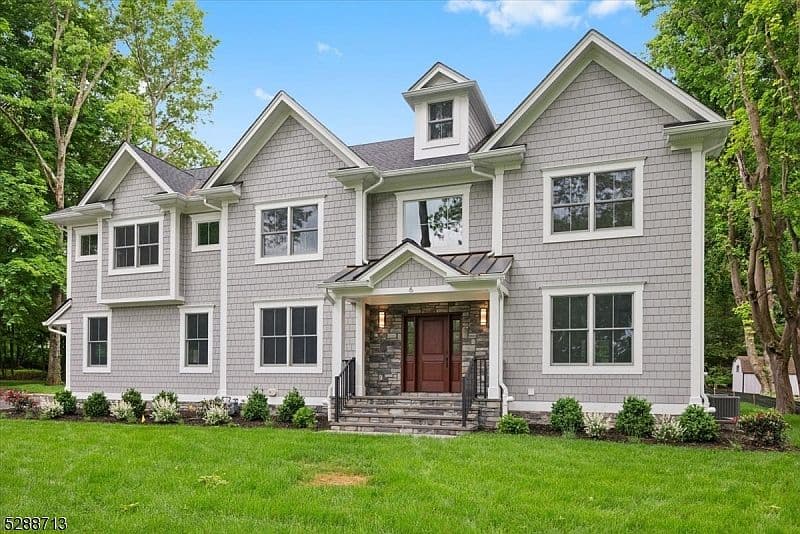 Home built by Madison Estate Homes at 6 SHERWOOD CIR