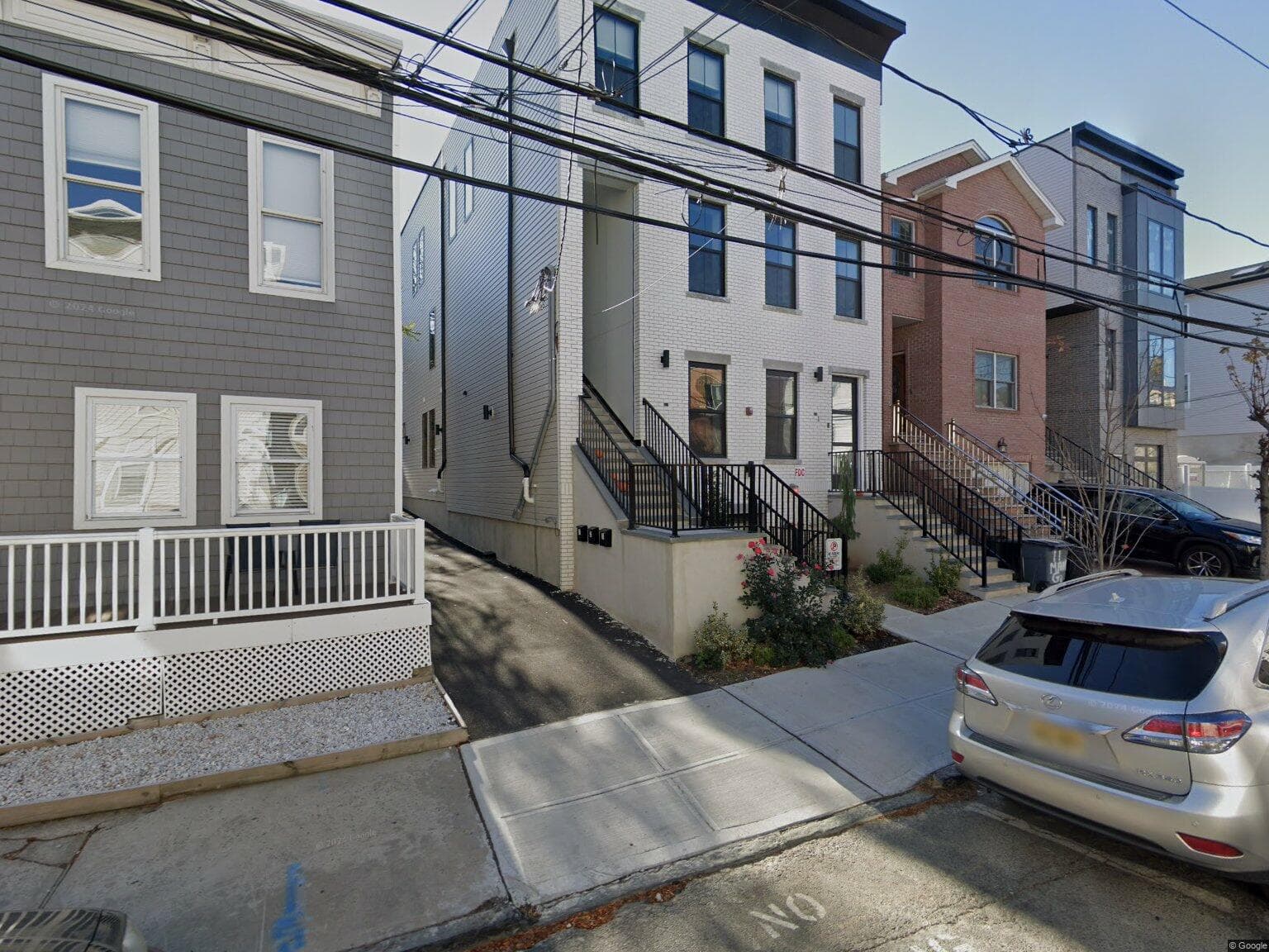 Home built by Manhattan Building Company