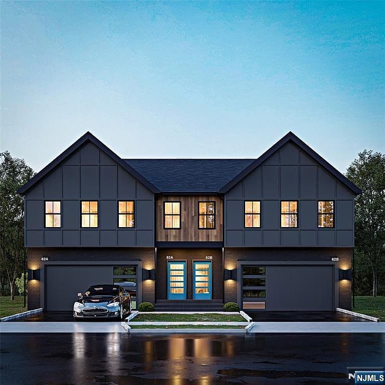 Home built by Prawdzik Properties at 82 HAZELTON ST