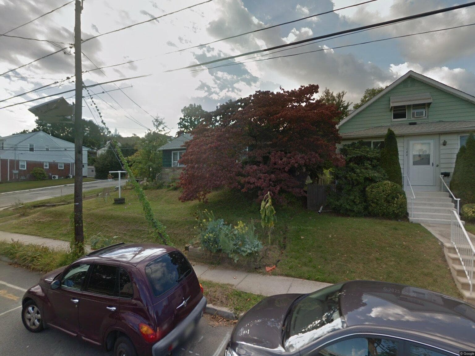 Home built by Premium Houses NJ at 182 MAPLEWOOD AVE