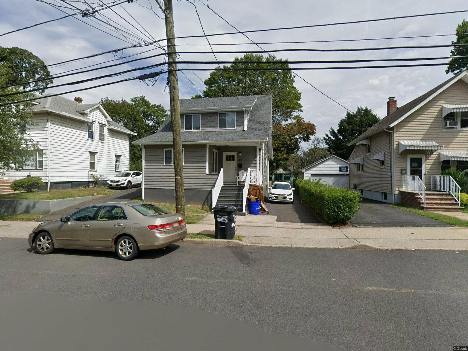 Home built by Tverdov Housing at 25 HANDY ST