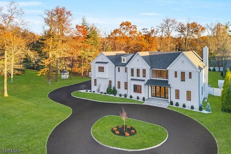 Home built by CitiScape Builders Group at 3 HEMSHIRE DR