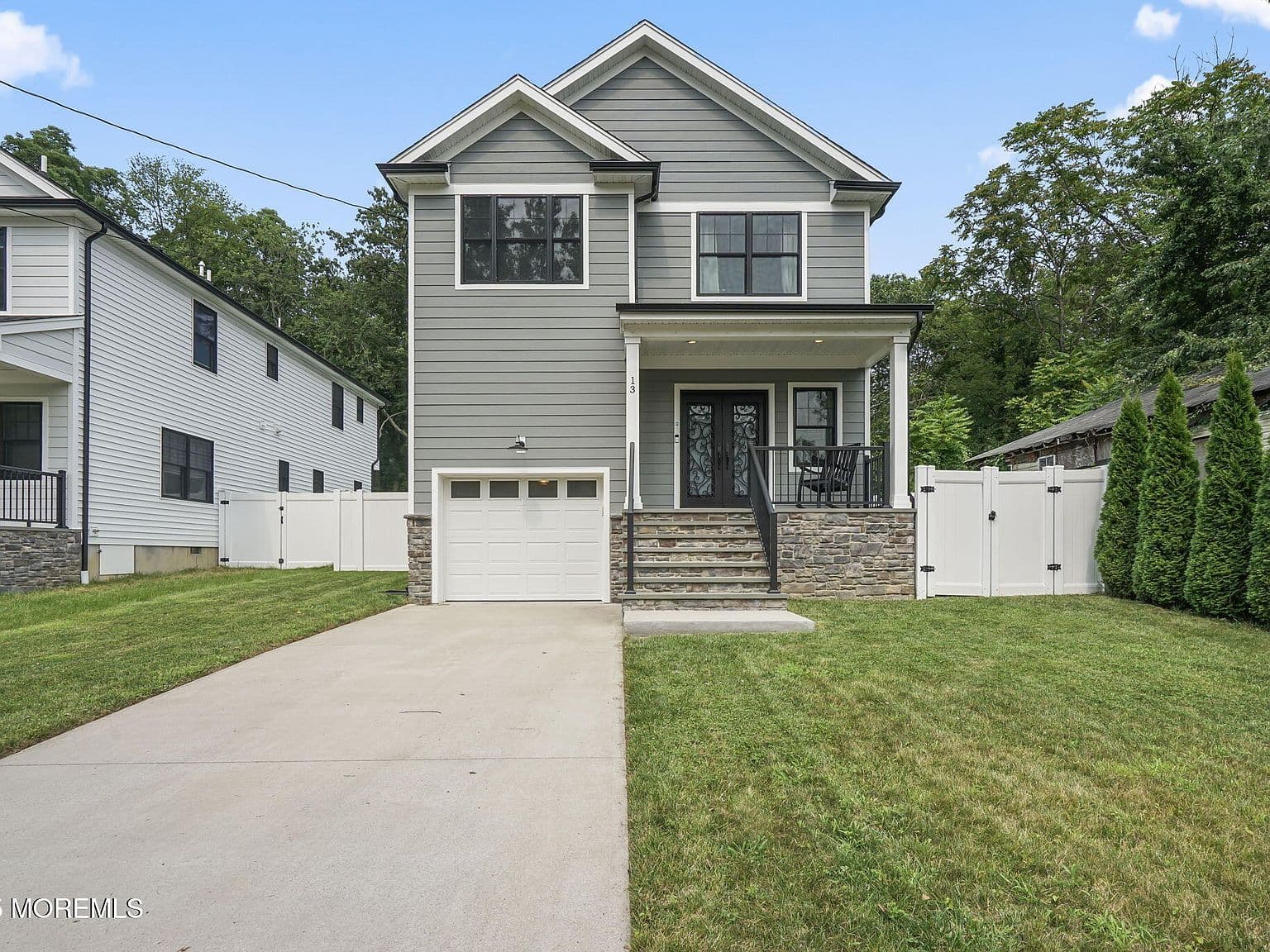 Home built by Avet Brothers at 13 THOMAS LN
