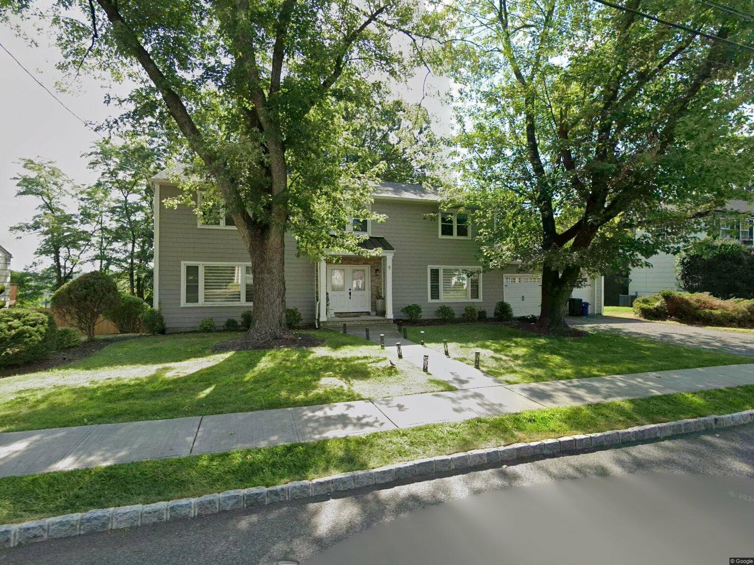 Home built by DAS Builders1 at 9 POWELL DR