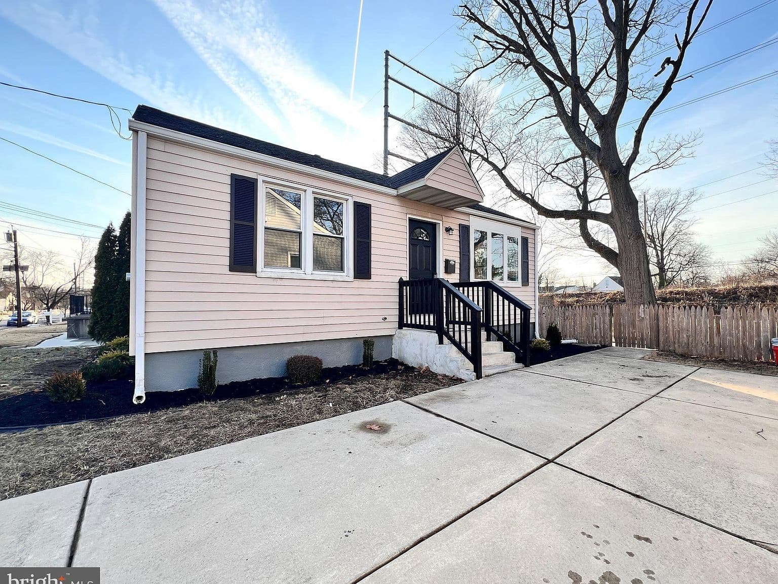Home built by Blueshore Development at 689 WASHINGTON AVE